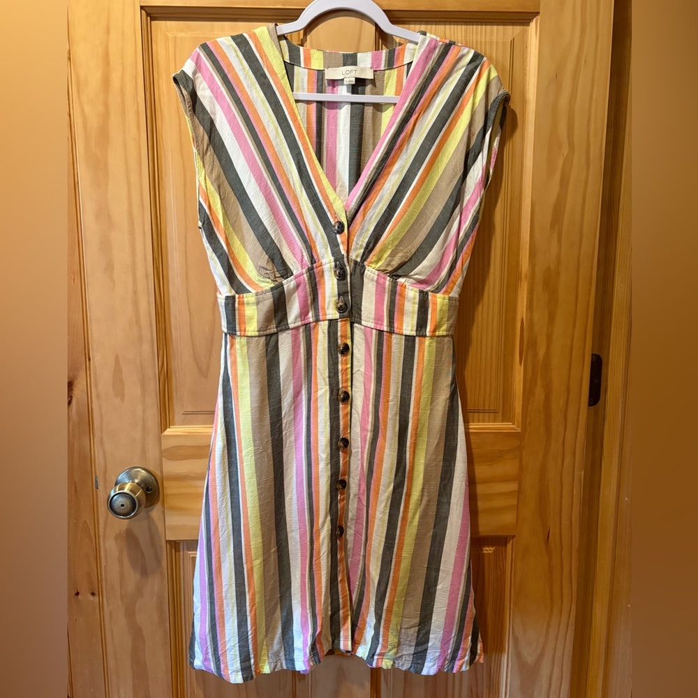 LOFT Multi Striped Button-Front Midi flare Dress women’s size 4
